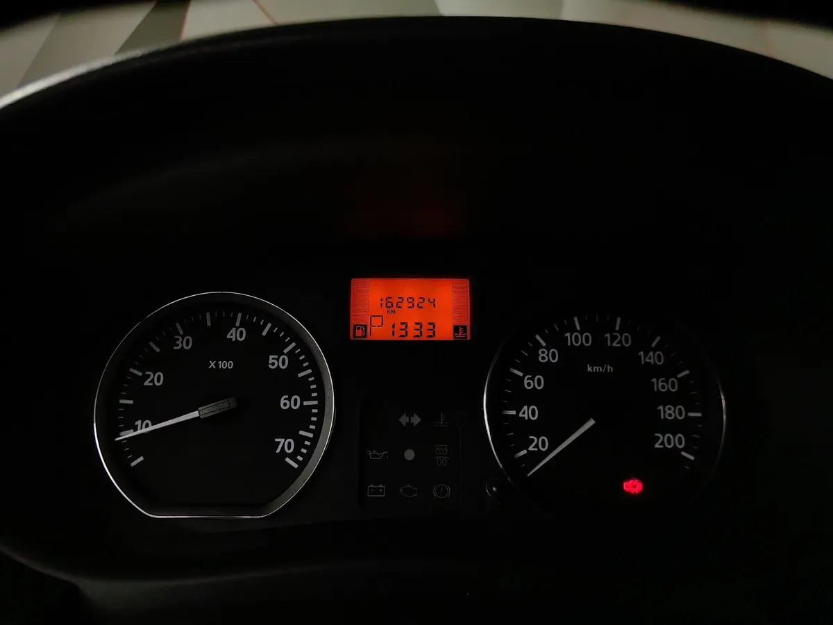 Nissan Almera 1.6 AT (102 л.с.) Comfort Серый в АВИЛОН. Слайд №15