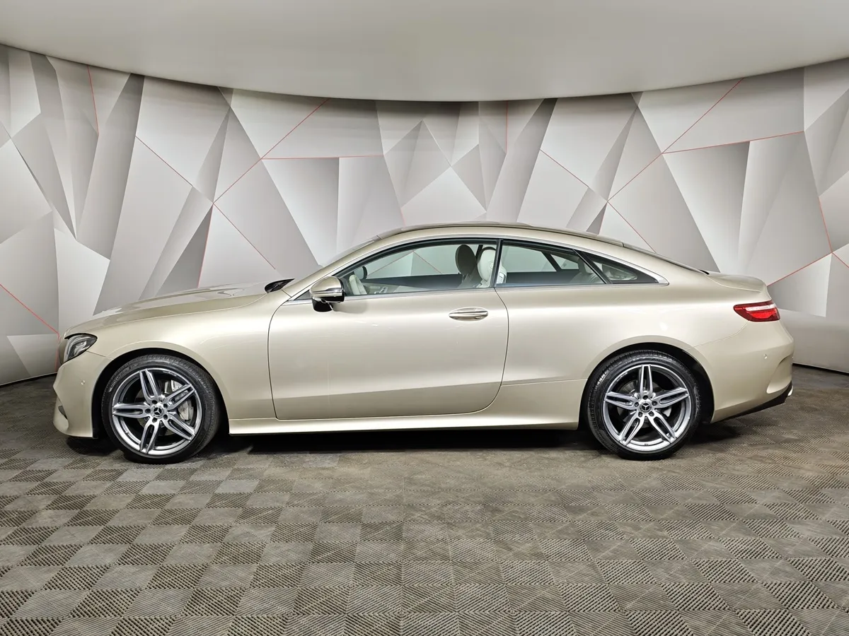 Mercedes-Benz E-Класс E 200 4MATIC G-TRONIC (184 л.с.) Sport Серый в АВИЛОН. Слайд №5