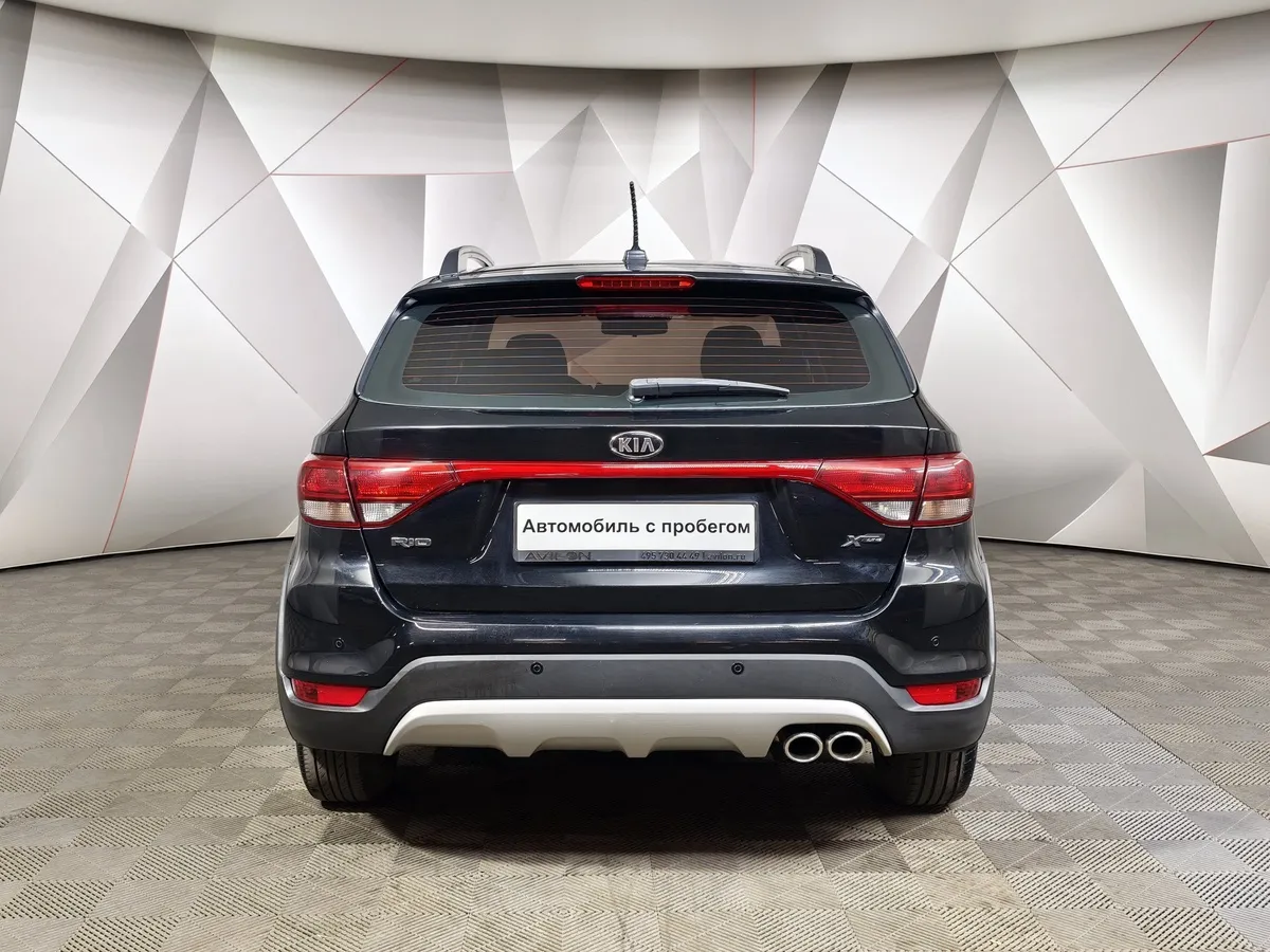 Kia Rio X-Line 1.6 MT (123 л.с.) Черный в АВИЛОН. Слайд №8