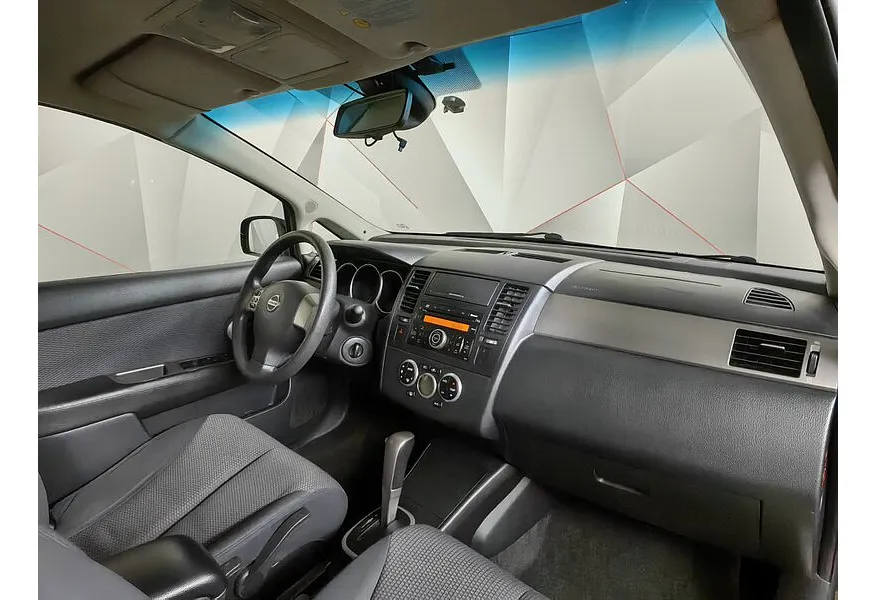 Nissan Tiida 1.6 AT (110 л.с.) Черный в АВИЛОН. Слайд №12