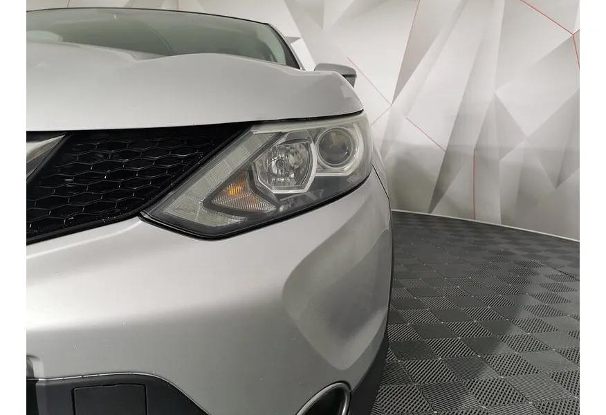 Nissan Qashqai 2.0 CVT (144 л.с.) Серебристый в АВИЛОН. Слайд №10