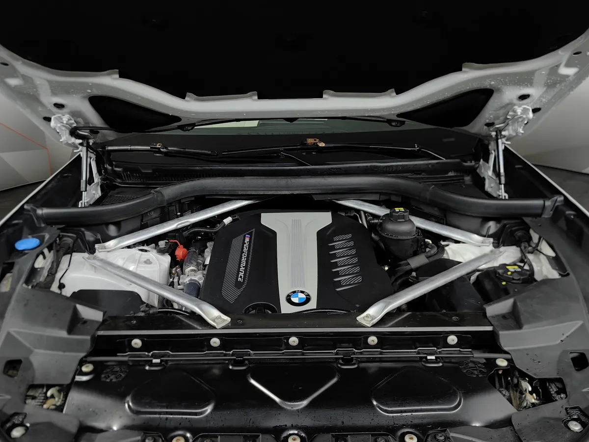 BMW X6 M50d Steptronic (400 л.с.) Белый в АВИЛОН. Слайд №9