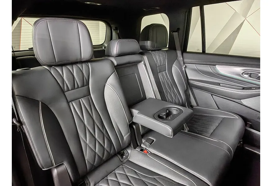 GAC GS8 2.0T 4WD (231 л.с.) GX Premium Черный в АВИЛОН. Слайд №16