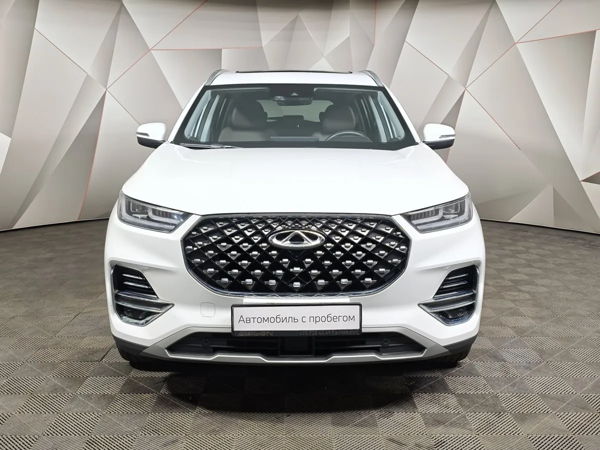 Chery Tiggo 8 Pro 1.6 TGDI DCT7 (186 л.с.) Highline (пакет Ultimate) Белый в АВИЛОН. Слайд №7