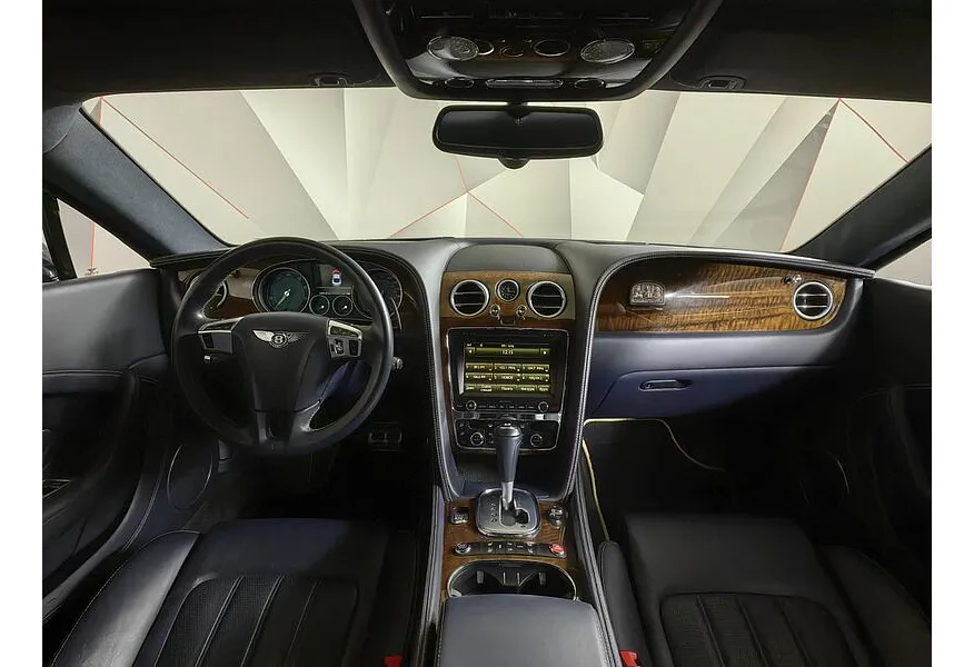 Bentley Continental GT 4.0 V8 AWD AT (507 л.с.) Синий в АВИЛОН. Слайд №14