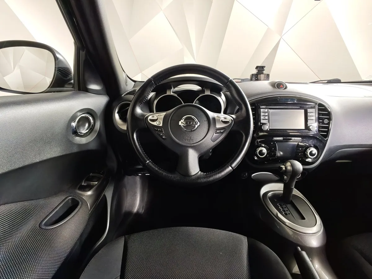 Nissan Juke 1.6 CVT (117 л.с.) Красный в АВИЛОН. Слайд №18