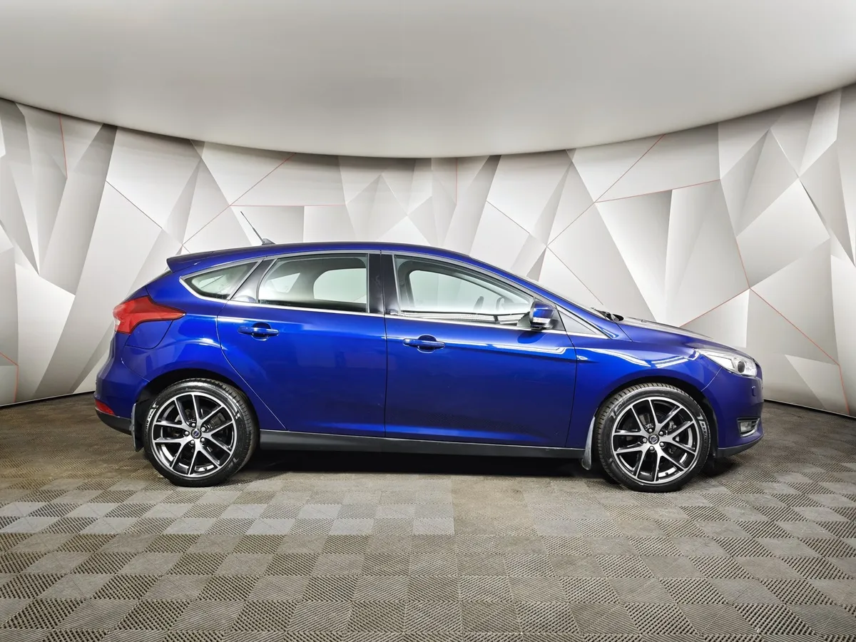 Ford Focus 1.5 EcoBoost AT (150 л.с.) Titanium Синий в АВИЛОН. Слайд №6