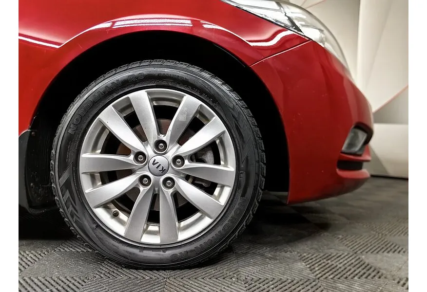 Kia Cerato 1.6 AT (130 л.с.) Красный в АВИЛОН. Слайд №9