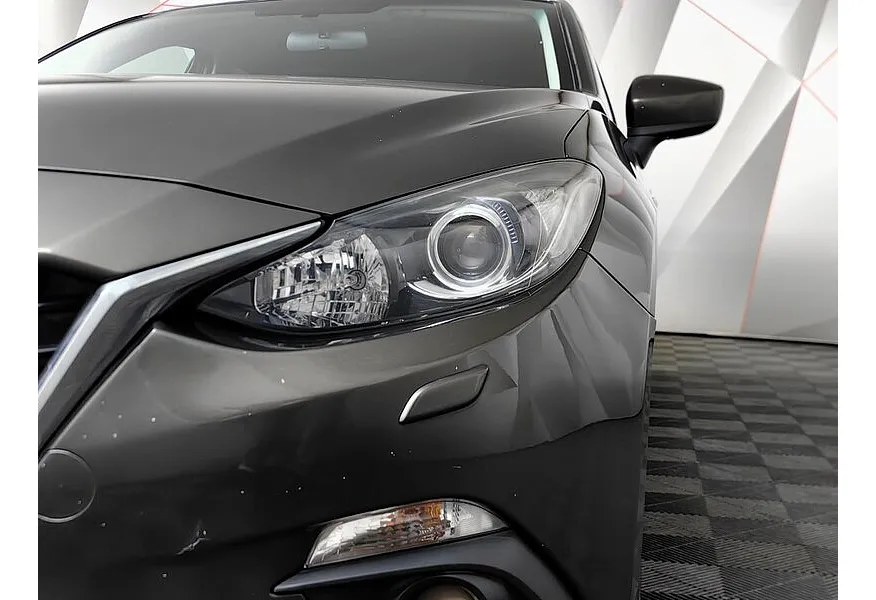 Mazda 3 1.5 AT (120 л.с.) Коричневый в АВИЛОН. Слайд №9