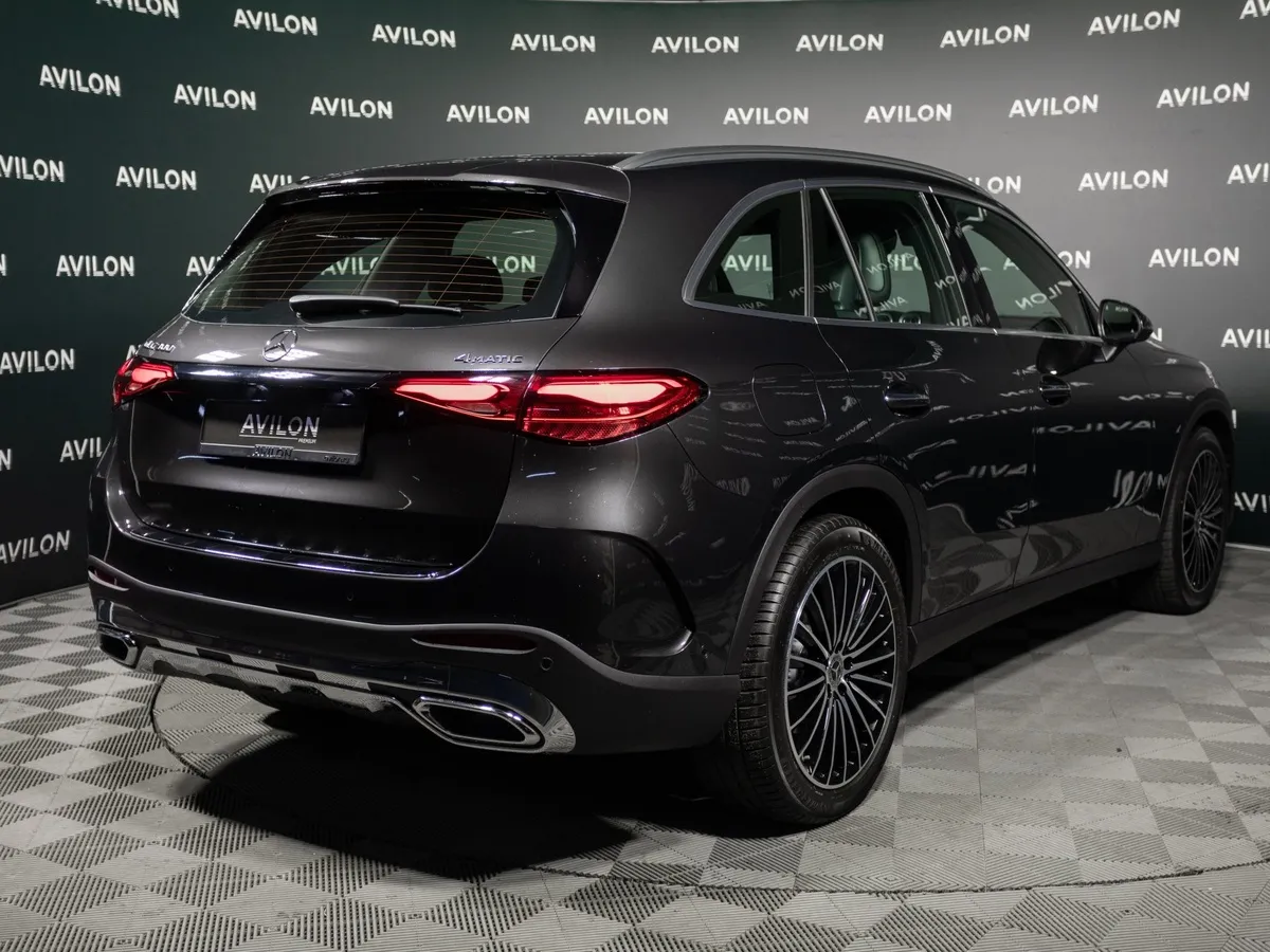Mercedes-Benz GLC 300 4MATIC 9G-TRONIC (258 л.с.) Серый в АВИЛОН. Слайд №8