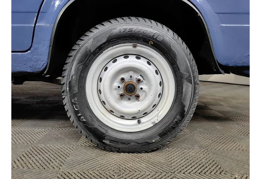 ВАЗ (Lada) 2105 21053 MT (71 л.с.) Синий в АВИЛОН. Слайд №9