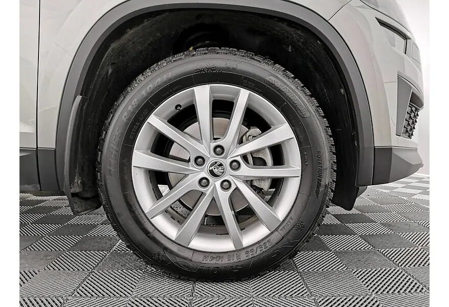 Skoda Kodiaq 1.4 TSI DSG 4X4 (150 л.с.) Коричневый в АВИЛОН. Слайд №9