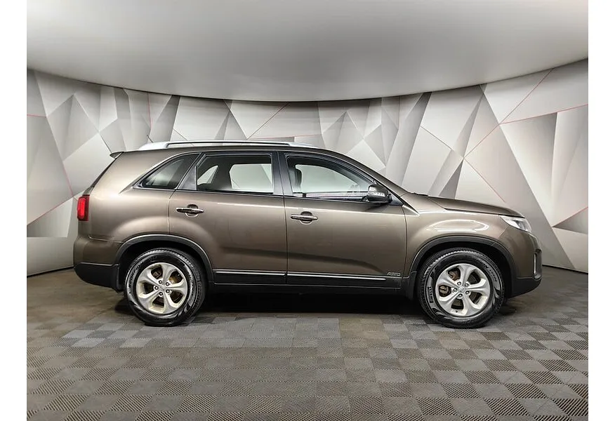 Kia Sorento 2.2 CRDi AT AWD (200 л.с.) Бежевый в АВИЛОН. Слайд №4