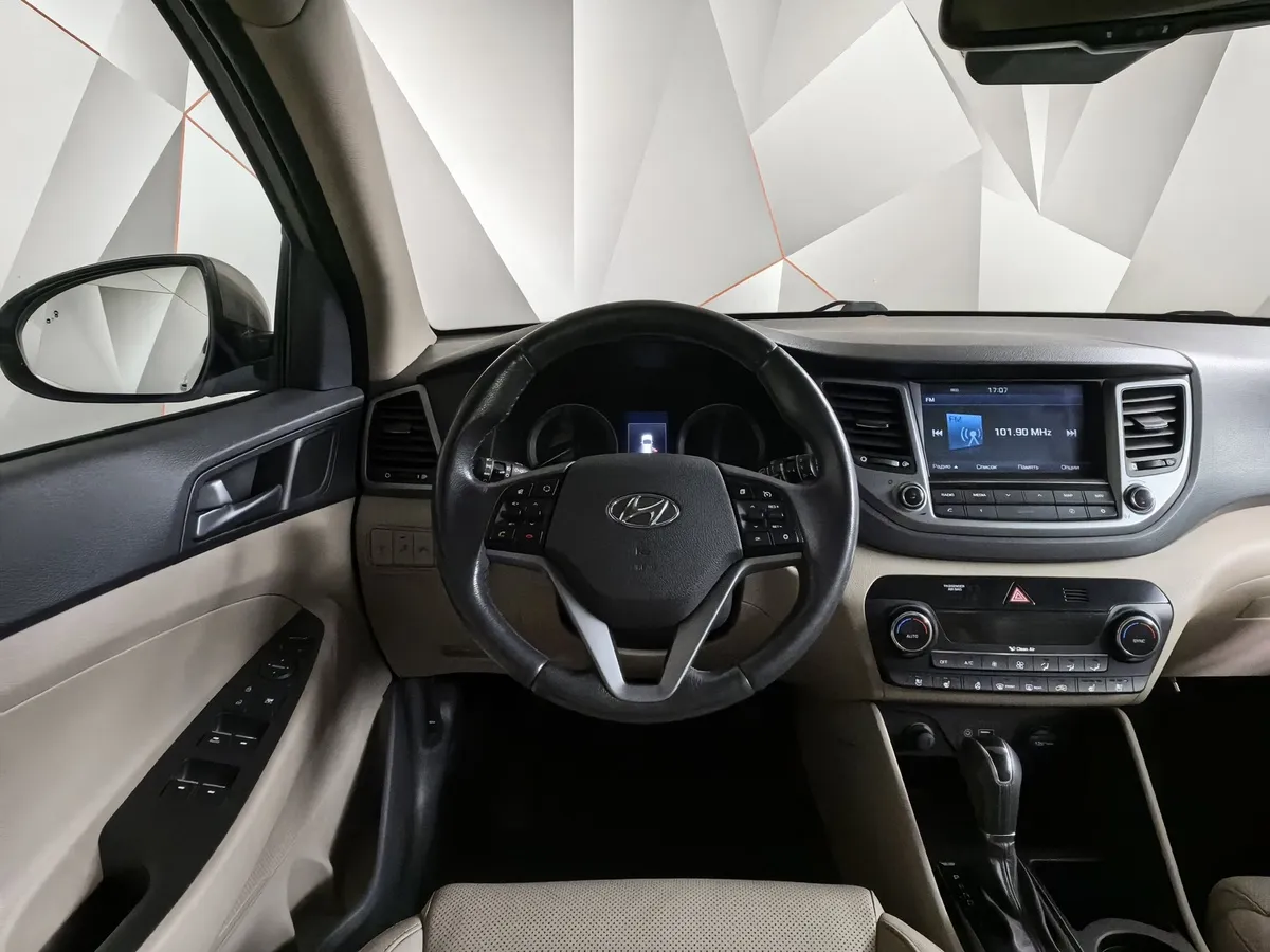 Hyundai Tucson 1.6 DCT 4WD (177 л.с.) Prime + High-tech pack Бежевый в АВИЛОН. Слайд №20