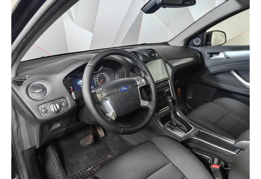 Ford Mondeo 2.3 AT (161 л.с.) Titanium Черный в АВИЛОН. Слайд №13