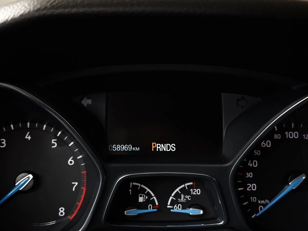 Ford Focus 1.5 EcoBoost AT (150 л.с.) Titanium Синий в АВИЛОН. Слайд №18