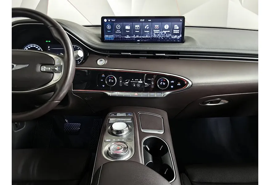 Genesis GV70 2.5T-GDI 8AT 4WD (249 л.с.) Advance + Smart Sense Красный в АВИЛОН. Слайд №15