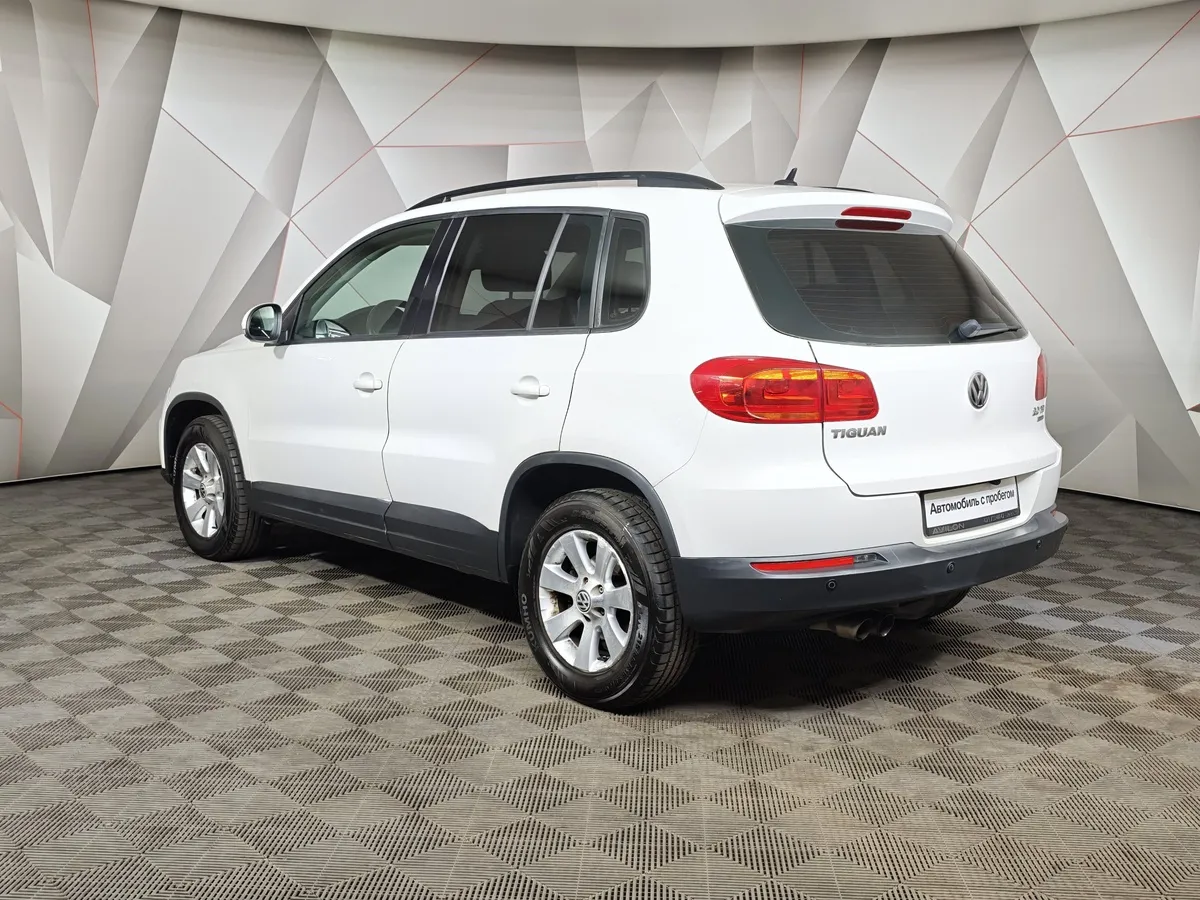 Volkswagen Tiguan 2.0 TSI 4Motion AT (180 л.с.) Sport & Style Белый в АВИЛОН. Слайд №4