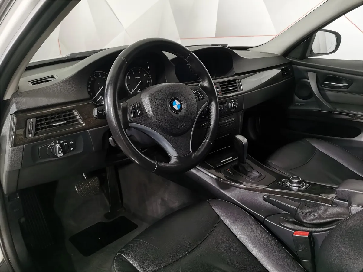BMW 3 серия 320i AT (156 л.с.) Белый в АВИЛОН. Слайд №12