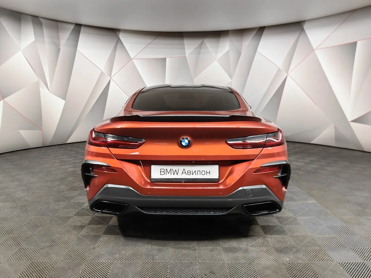 BMW 8 серия 840d Steptronic xDrive (320 л.с.) M Sport Pro Оранжевый в АВИЛОН. Слайд №4