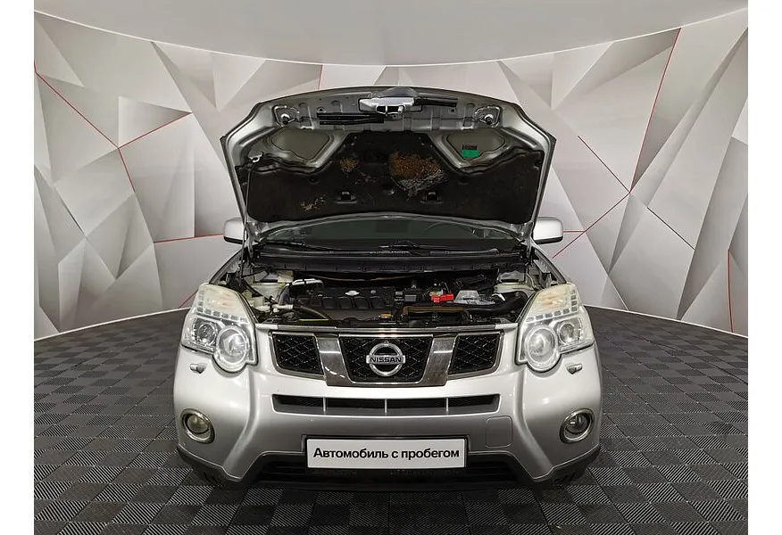 Nissan X-Trail 2.0 CVT AWD (141 л.с.) Серебристый в АВИЛОН. Слайд №11