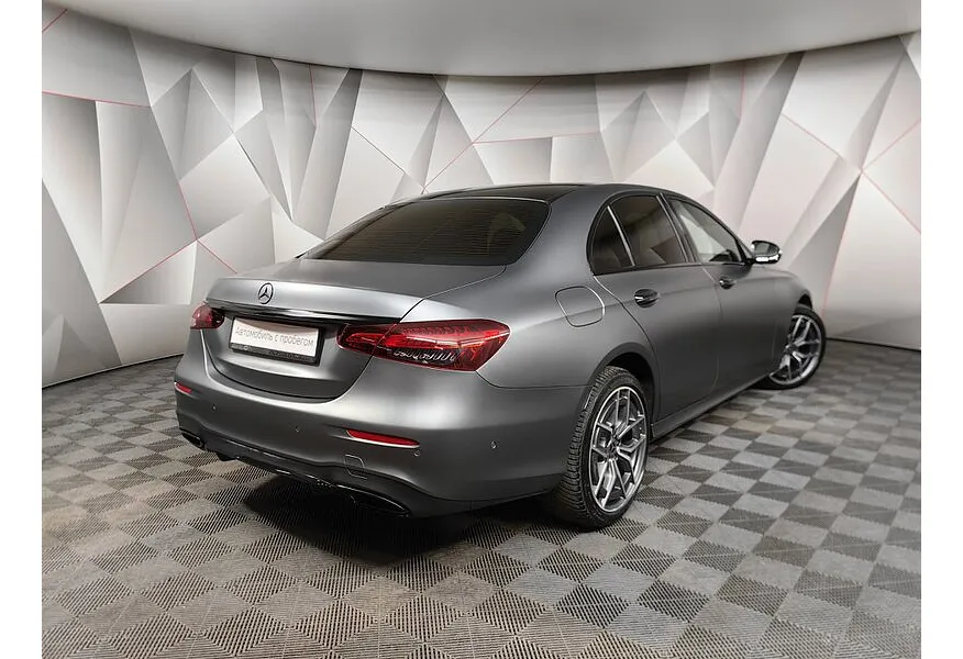 Mercedes-Benz E-Класс E 200 4MATIC 9G-TRONIC (197 л.с.) Sport Plus Серый в АВИЛОН. Слайд №2