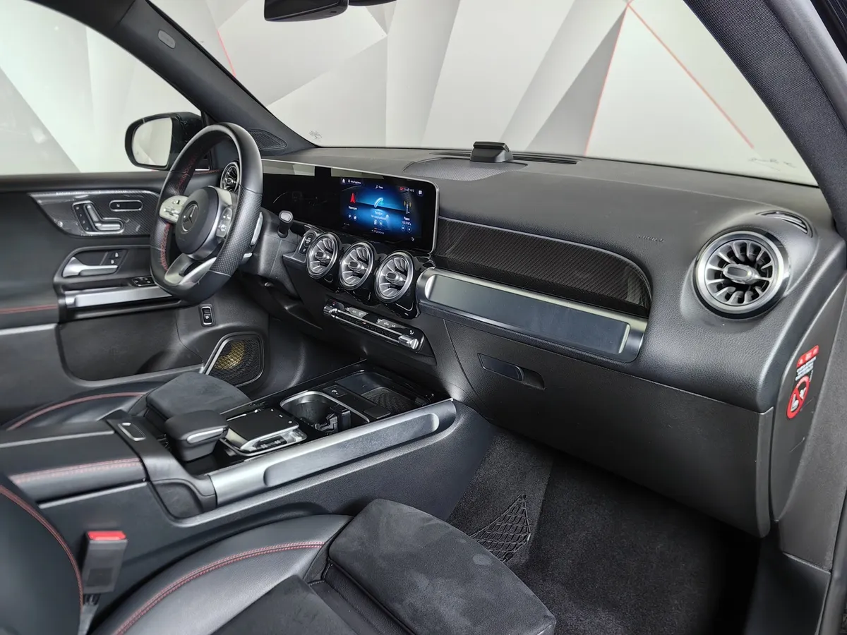 Mercedes-Benz GLB 250 8G-DCT 4MATIC (224 л.с.) Sport Limited Черный в АВИЛОН. Слайд №12