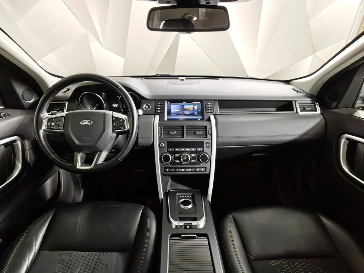 Land Rover Discovery Sport 2.0 TD4 AT AWD (150 л.с.) HSE Белый в АВИЛОН. Слайд №14