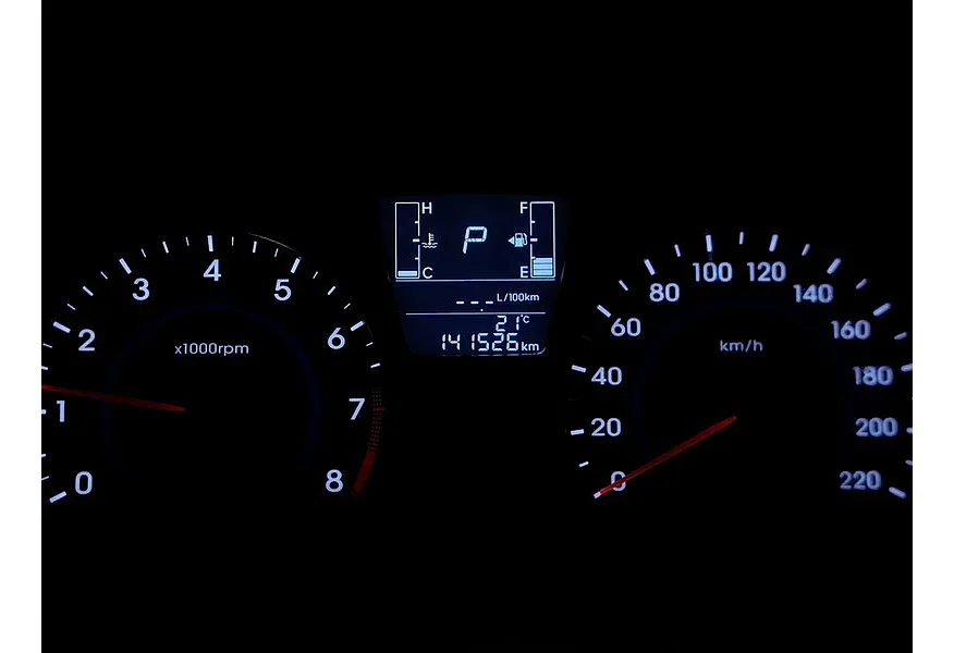 Hyundai Solaris 1.6 AT (123 л.с.) Comfort + Advanced + Winter Оранжевый в АВИЛОН. Слайд №18 Hyundai Solaris 1.6 AT (123 л.с.) Comfort + Advanced + Winter Оранжевый в АВИЛОН. Слайд №18