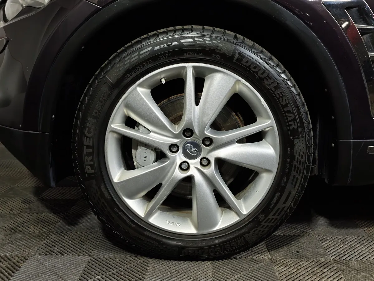 Infiniti QX70 3.0 D AT AWD (238 л.с.) Elegance Коричневый в АВИЛОН. Слайд №9