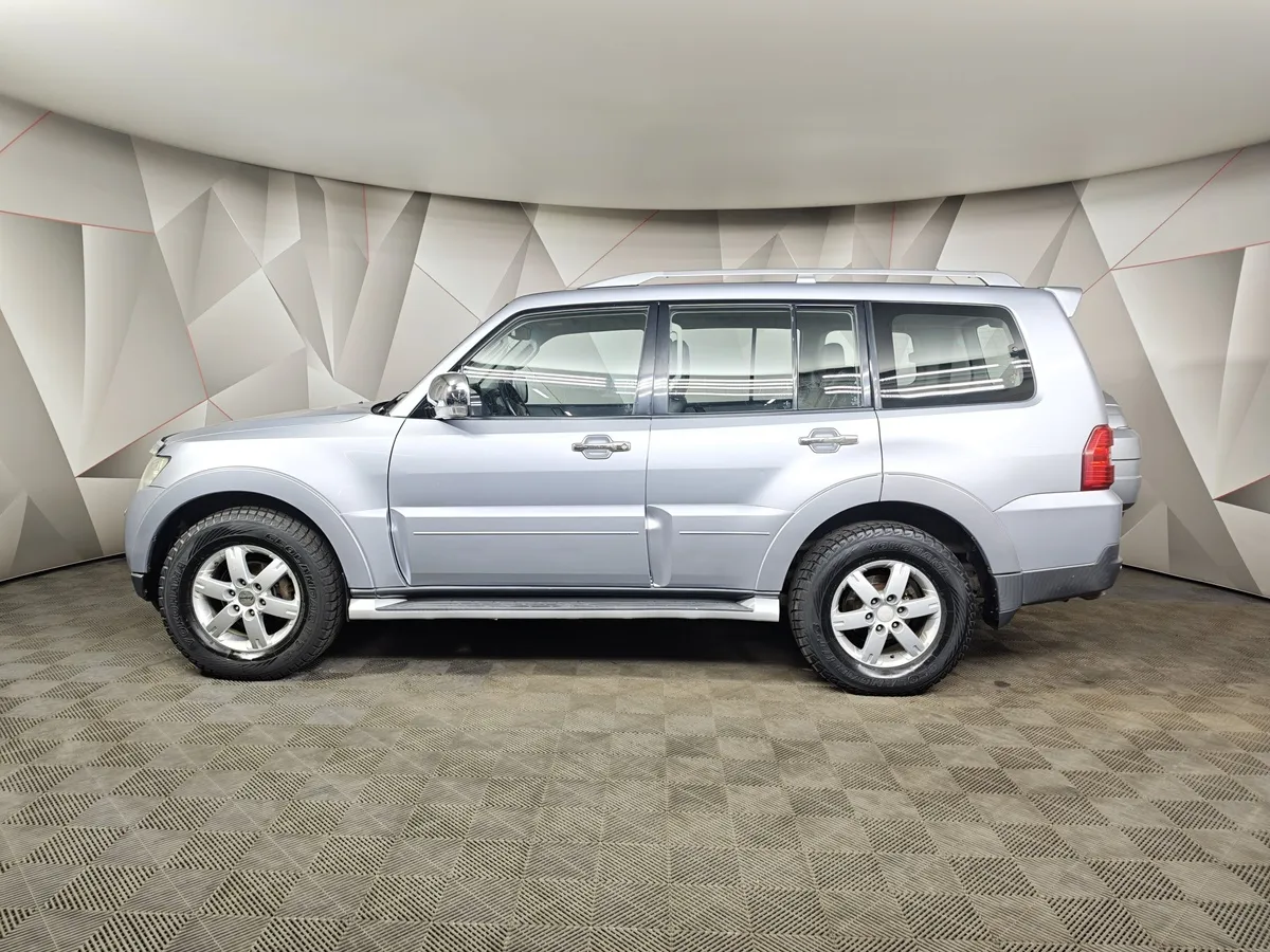 Mitsubishi Pajero 3.0 AT AWD (178 л.с.) Серебристый в АВИЛОН. Слайд №5