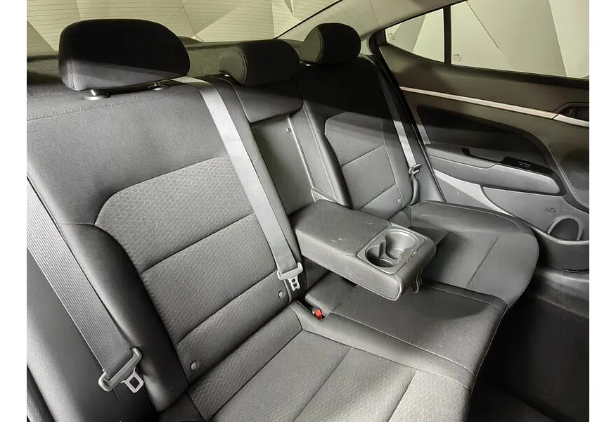 Hyundai Elantra 1.6 AT (128 л.с.) Active Голубой в АВИЛОН. Слайд №16