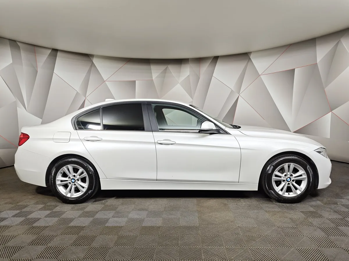 BMW 3 серия 318i AT (136 л.с.) Белый в АВИЛОН. Слайд №6
