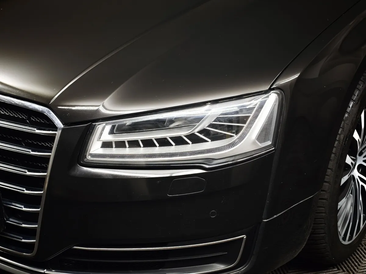 Audi A8 3.0 TFSI L tiptronic quattro (310 л.с.) Черный в АВИЛОН. Слайд №9