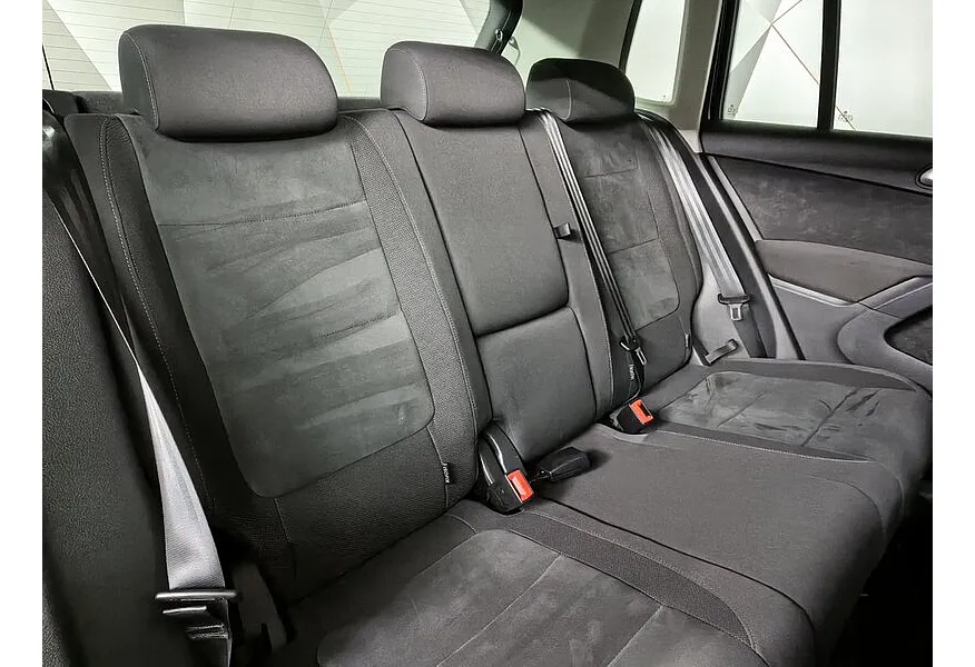 АВИЛОН - Volkswagen Tiguan 2.0 TSI 4Motion AT (180 л.с.) Sport&Style Черный - slide 9