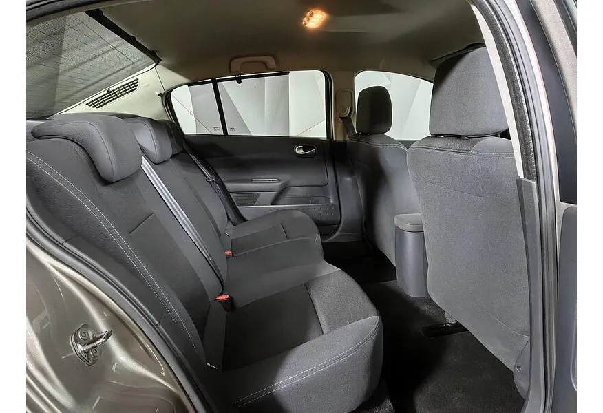 АВИЛОН - Renault Megane 1.6 AT (115 л.с.) Бежевый - slide 13