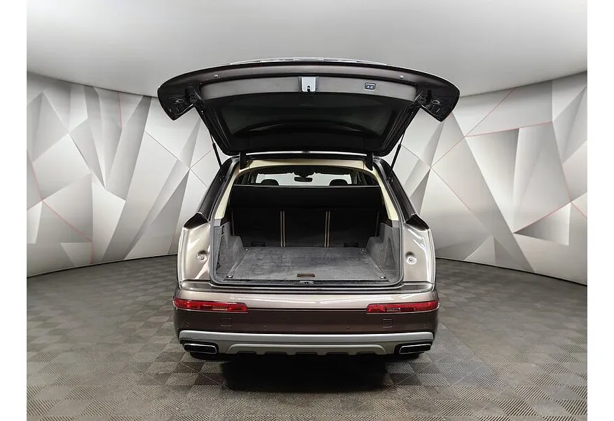 Audi Q7 3.0 TDI Tiptronic quattro (249 л.с.) Коричневый в АВИЛОН. Слайд №12