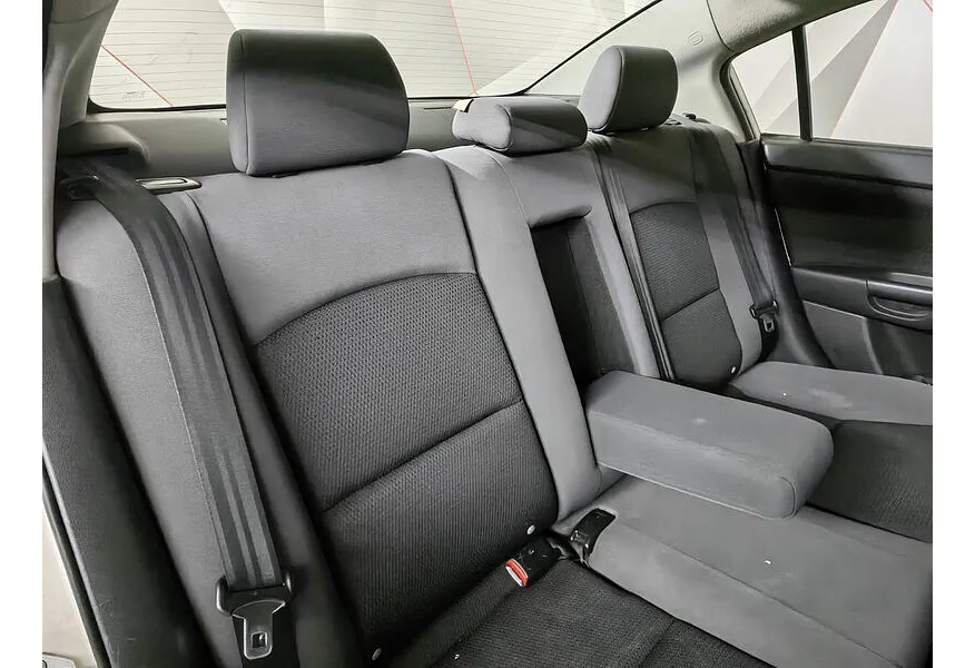 Mazda 3 1.6 AT (105 л.с.) Золотой в АВИЛОН. Слайд №11
