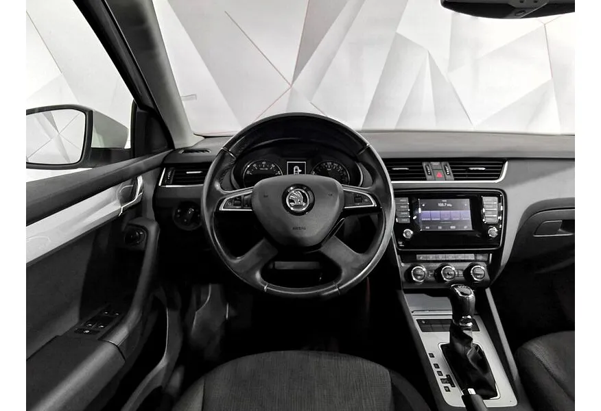 АВИЛОН - Skoda Octavia 1.4 TSI DSG (140 л.с.) Белый - slide 10