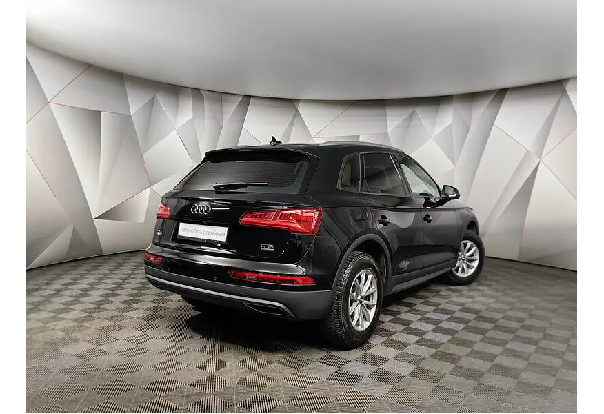 Audi Q5 2.0 TFSI S tronic quattro (249 л.с.) Черный в АВИЛОН. Слайд №2