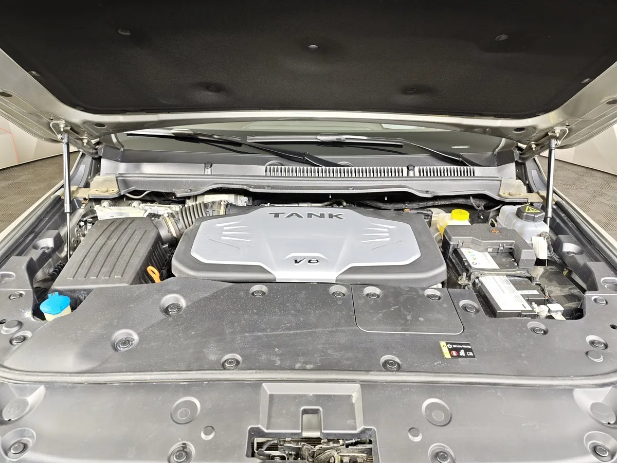 TANK 500 3.0 Turbo V6 AT 4WD (299 л.с.) Премиум Серый в АВИЛОН. Слайд №11