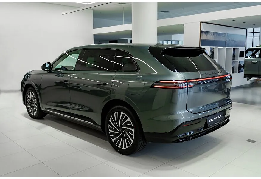 EXEED Exlantix ET 1.5 AT 4WD (469 л.с.) Зеленый в АВИЛОН. Слайд №7 EXEED Exlantix ET 1.5 AT 4WD (469 л.с.) Зеленый в АВИЛОН. Слайд №7