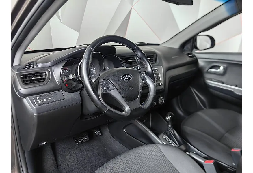 Kia Rio 1.6 AT (123 л.с.) Коричневый в АВИЛОН. Слайд №12