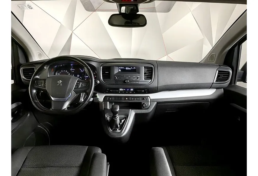 Peugeot Traveller 2.0 HDi МT SWB (150 л.с.) Active Черный в АВИЛОН. Слайд №13
