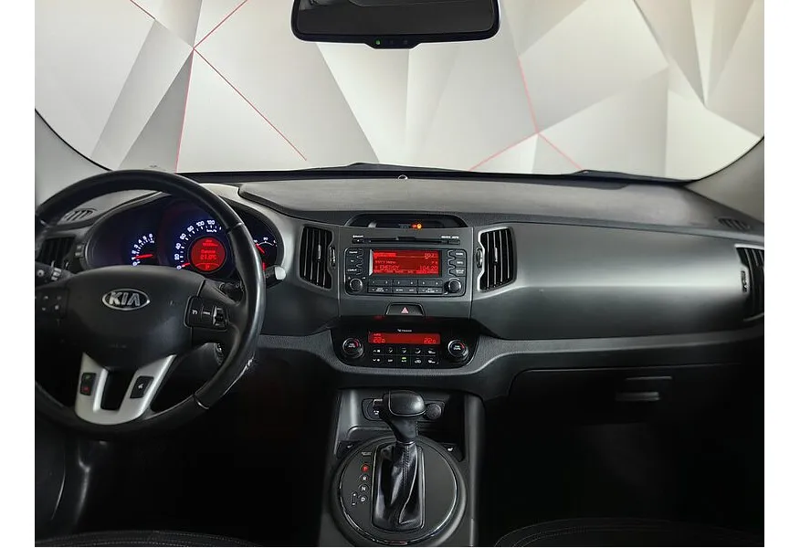 Kia Sportage 2.0 AT (150 л.с.) Черный в АВИЛОН. Слайд №15