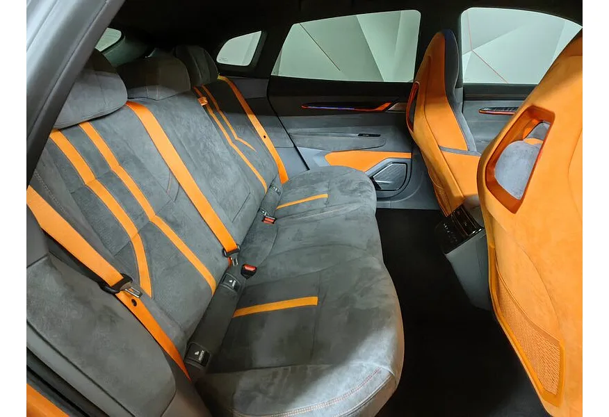 Zeekr 001 AT 4WD (544 л.с.) YOU Edition Оранжевый в АВИЛОН. Слайд №15