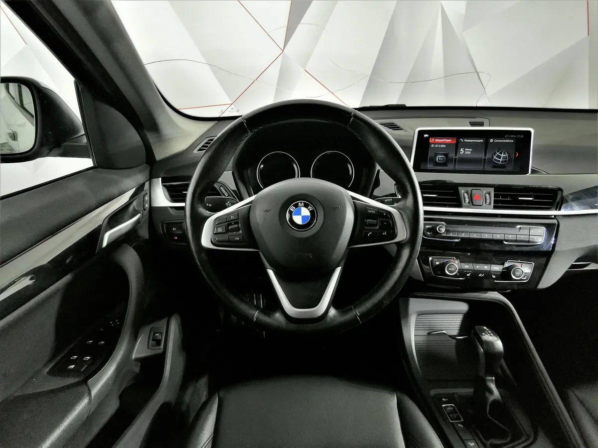 BMW X1 18d xDrive (150 л.с.) Advantage Белый в АВИЛОН. Слайд №15