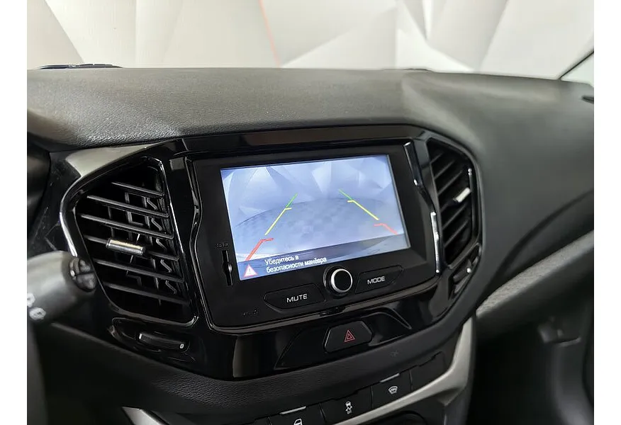 ВАЗ (Lada) Vesta 1.8 MT (122 л.с.) Оранжевый в АВИЛОН. Слайд №20