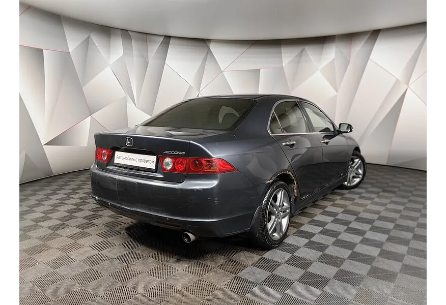 LIVE. Слайд №6