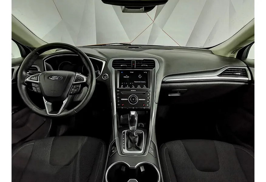 Ford Mondeo 2.5 AT (149 л.с.) Trend Белый в АВИЛОН. Слайд №13